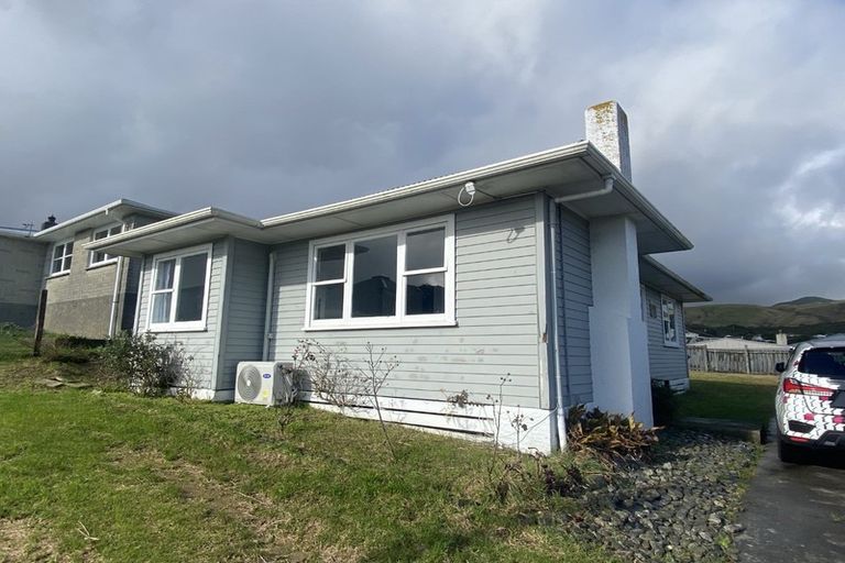 Photo of property in 84 Warspite Avenue, Cannons Creek, Porirua, 5024
