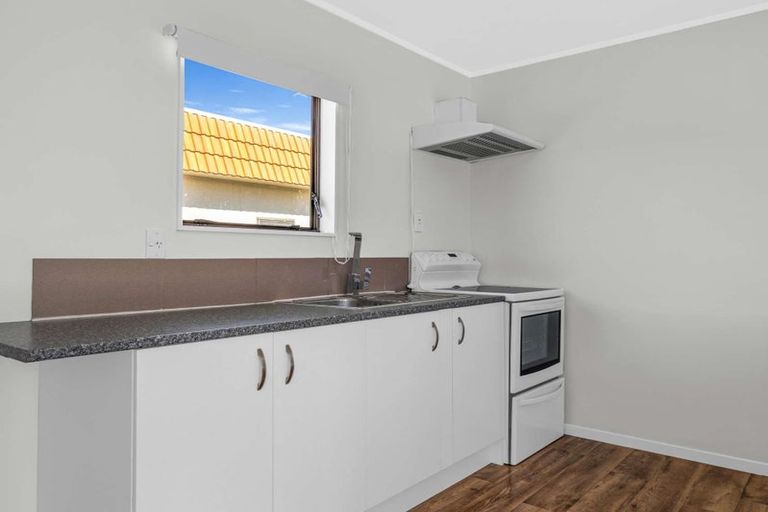 Photo of property in 5 Titoki Place, Edgecumbe, 3120