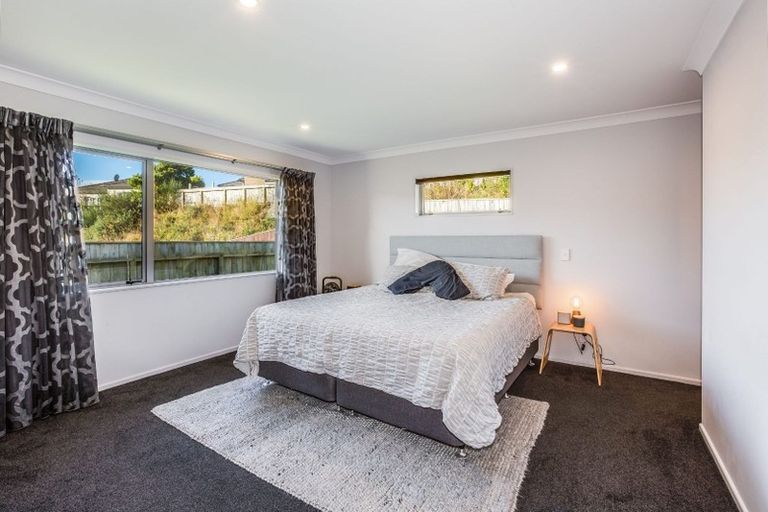 Photo of property in 9 Spritsail Place, Whitby, Porirua, 5024