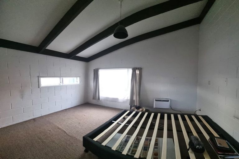 Photo of property in 129 Constable Street, Newtown, Wellington, 6021