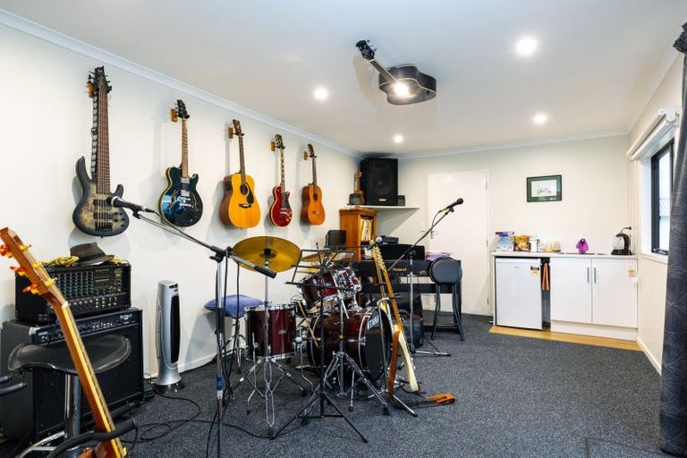 Photo of property in 15 Brook Street, Renwick, 7204