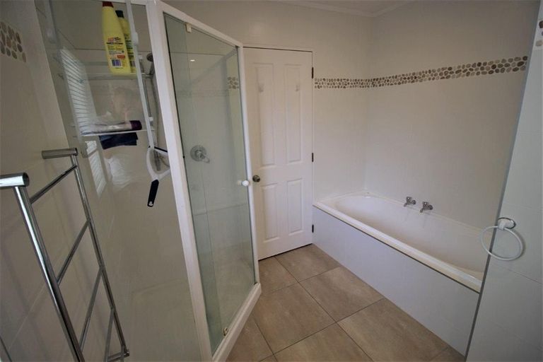 Photo of property in 2/18 Mission View Drive, Northpark, Auckland, 2013