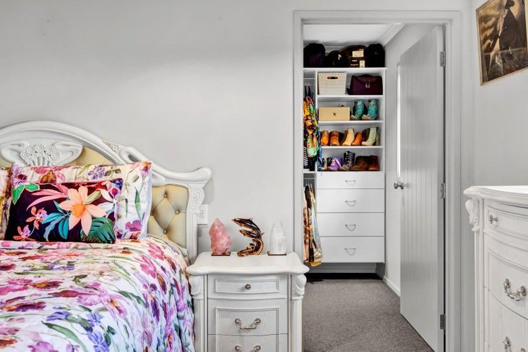 Photo of property in 112b Princess Street, Waitara, 4383