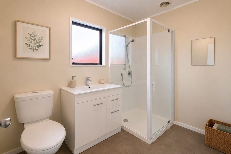 Photo of property in 17a Edwards Court, Pukekohe, 2120
