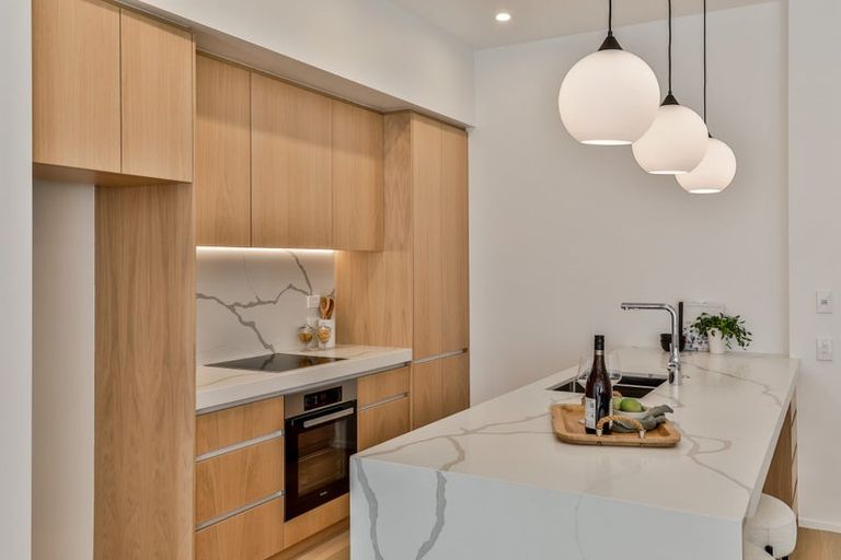 Photo of property in 135 Hibiscus Drive, Orewa, 0931