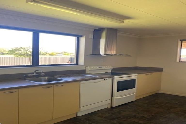 Photo of property in 79 Terrace Street, Rosedale, Invercargill, 9810