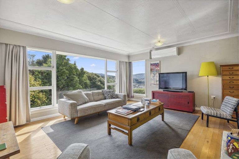 Photo of property in 57 Murray Street, Kew, Dunedin, 9012
