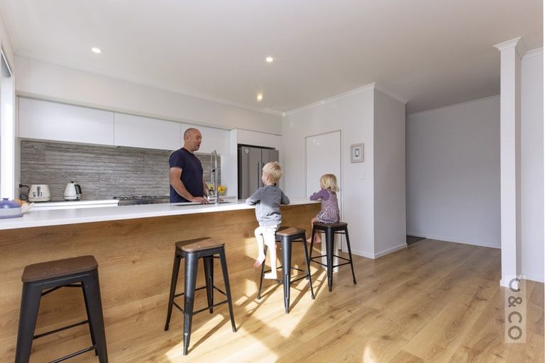 Photo of property in 1293 Old North Road, Helensville, 0875