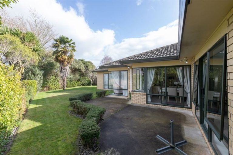 Photo of property in 69 Ayrshire Drive, Grandview Heights, Hamilton, 3200