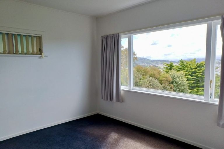 Photo of property in 19 Breton Grove, Kingston, Wellington, 6021