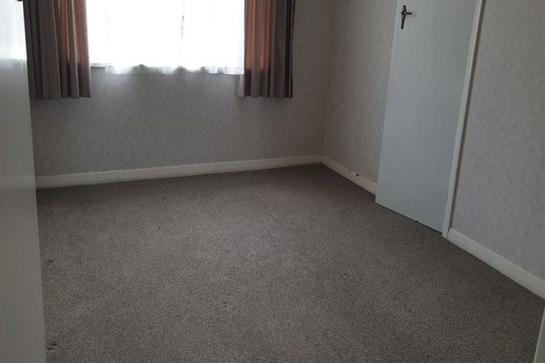 Photo of property in 3 Gloag Street, Waverley, 4510