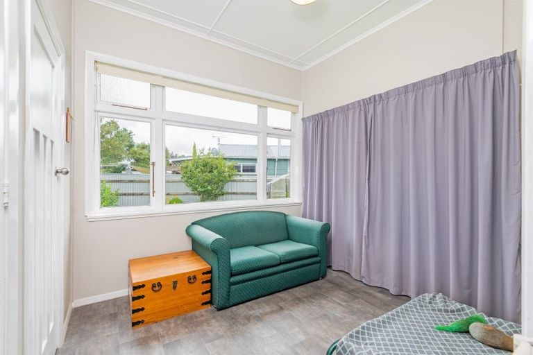 Photo of property in 27 Dawson Street, Pahiatua, 4910