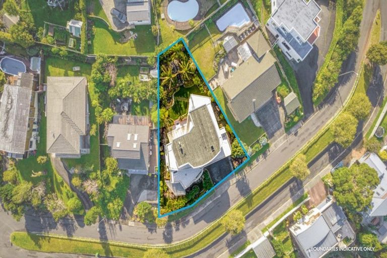 Photo of property in 9 Brigantine Drive, Beach Haven, Auckland, 0626