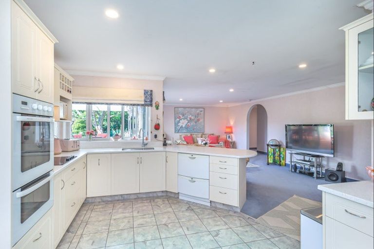 Photo of property in 70 Lea Grove, Levin, 5572