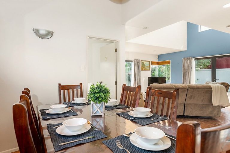 Photo of property in 13 Holden Avenue, Holdens Bay, Rotorua, 3010