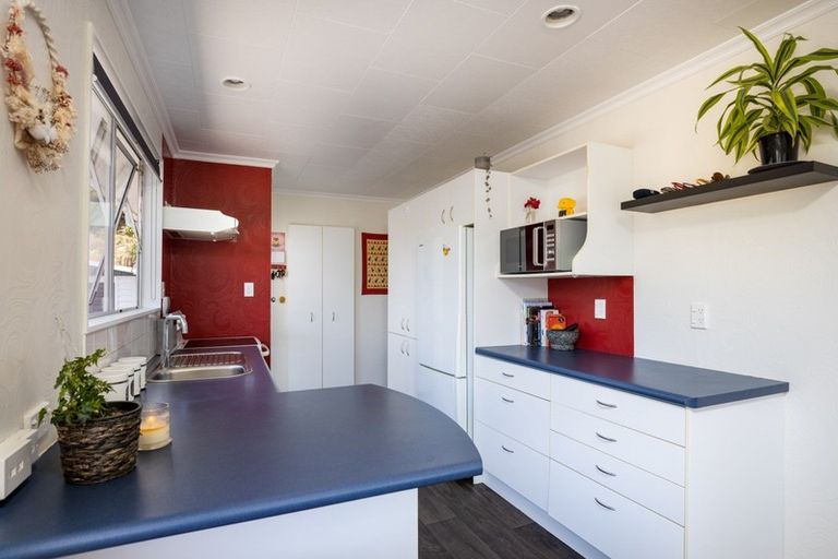 Photo of property in 94b Brois Street, Frankleigh Park, New Plymouth, 4310