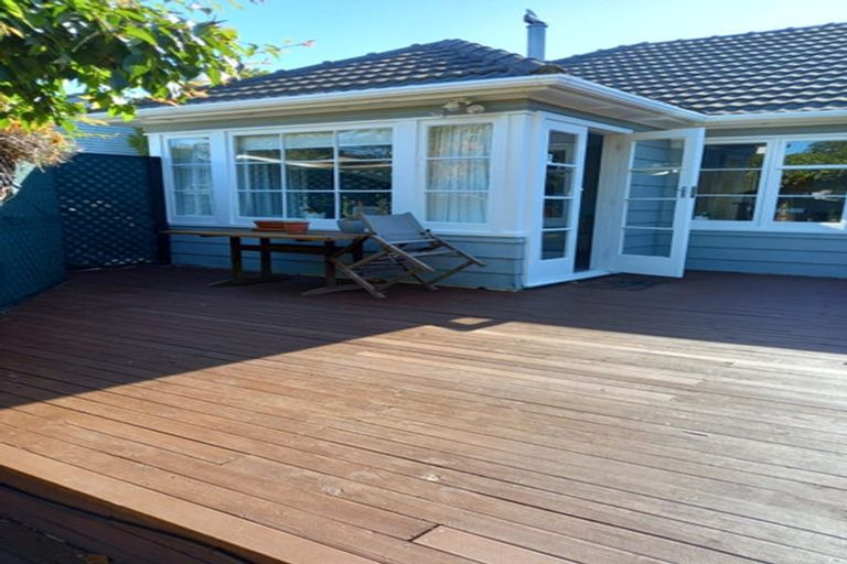 Photo of property in 13 Bateman Avenue, Bryndwr, Christchurch, 8053