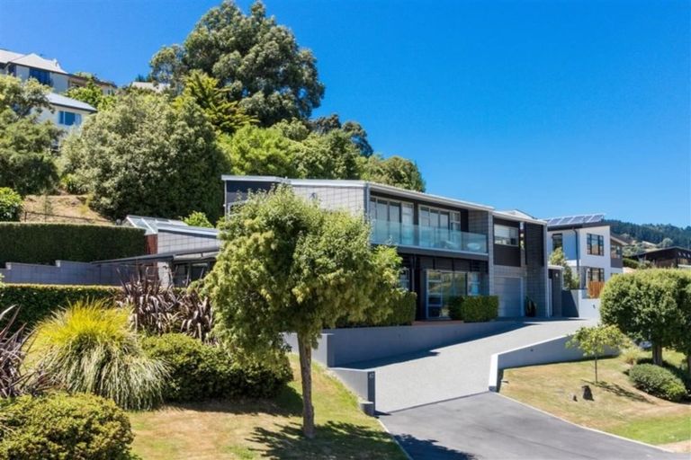 Photo of property in 47 Shalamar Drive, Cashmere, Christchurch, 8022