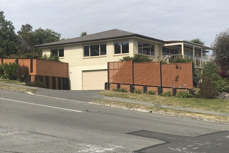 Photo of property in 46 Cannon Hill Crescent, Mount Pleasant, Christchurch, 8081