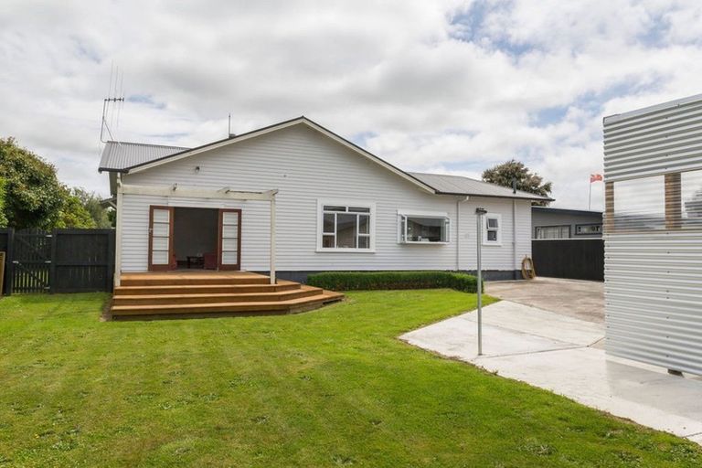 Photo of property in 5 Alexandra Street, Dannevirke, 4930