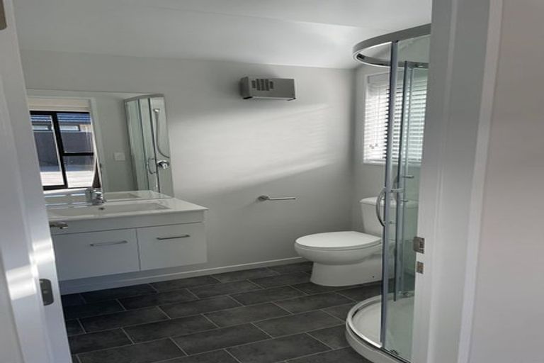 Photo of property in 8 Pip Lane, Belfast, Christchurch, 8051