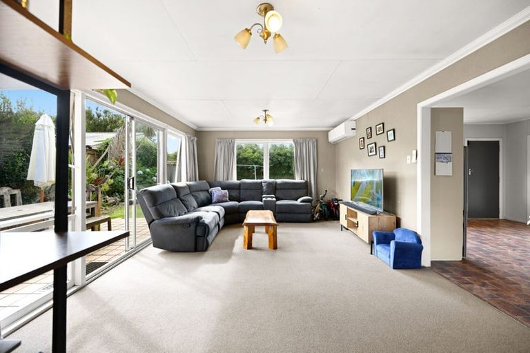 Photo of property in 266 Sandwich Road, St Andrews, Hamilton, 3200