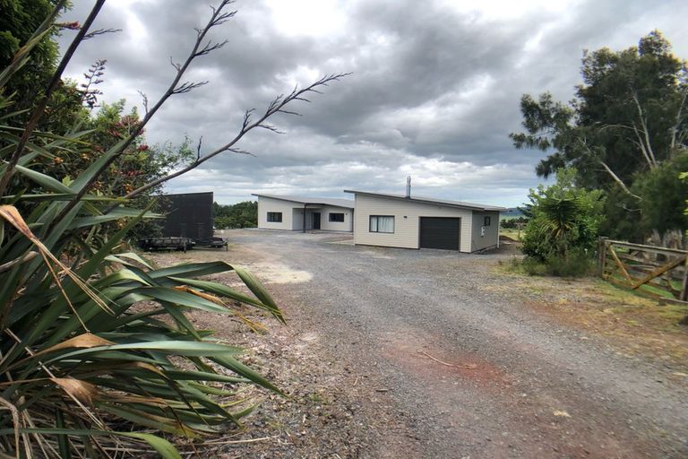 Photo of property in 14 Matarau Road, Matarau, Kamo, 0185