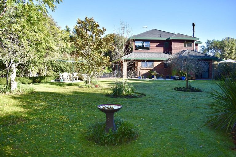 Photo of property in 207 Te Hapua Road, Te Horo, Otaki, 5581