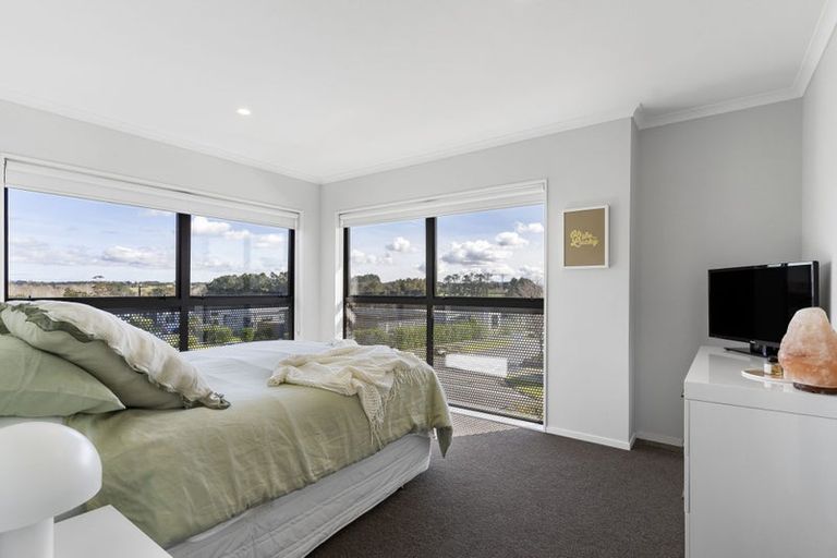 Photo of property in 88 Whenuapai Drive, Whenuapai, Auckland, 0618