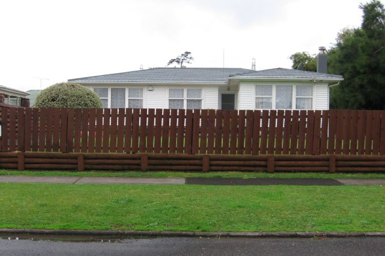 Photo of property in 13 Challinor Street, Pakuranga, Auckland, 2010
