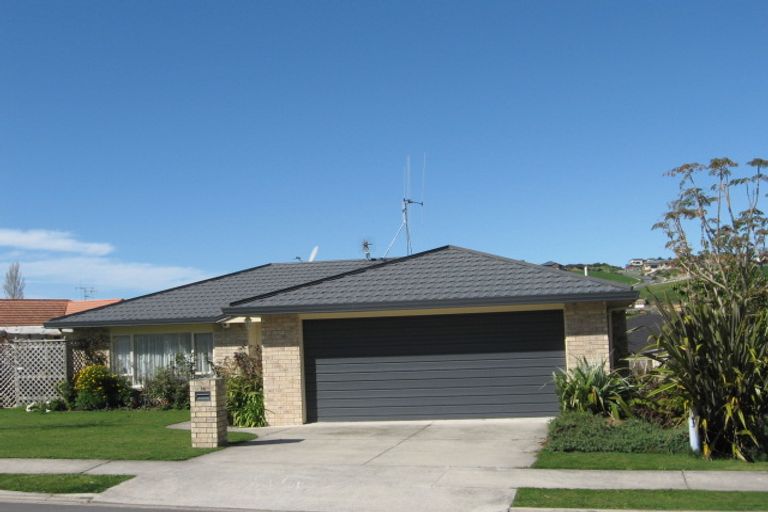 Photo of property in 18 Mamaku Rise, Welcome Bay, Tauranga, 3112
