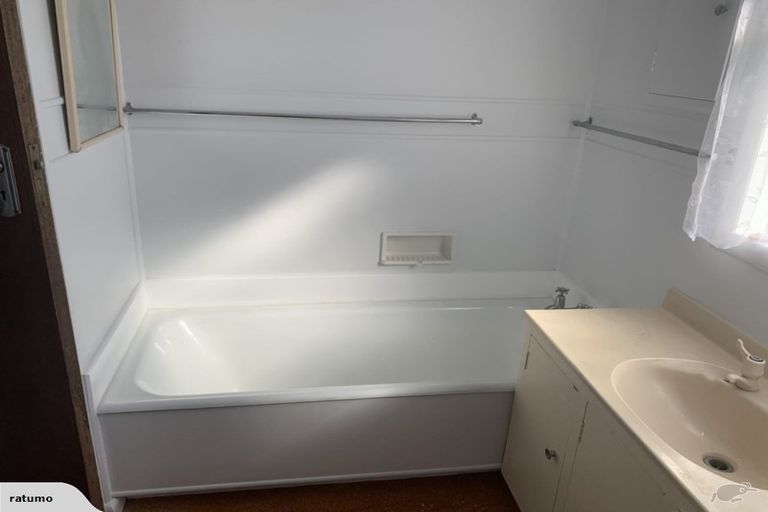 Photo of property in 55 Enderley Avenue, Enderley, Hamilton, 3214