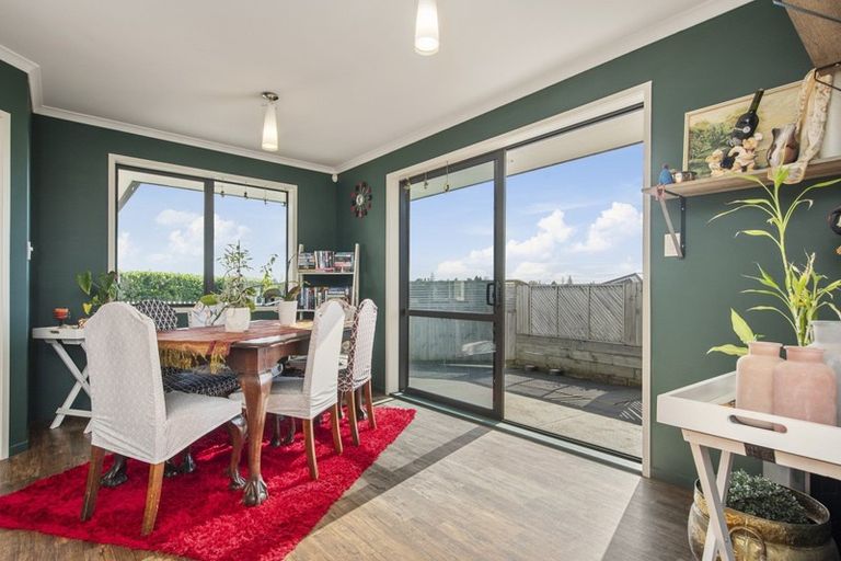 Photo of property in 40 Waterside Drive, Pyes Pa, Tauranga, 3112