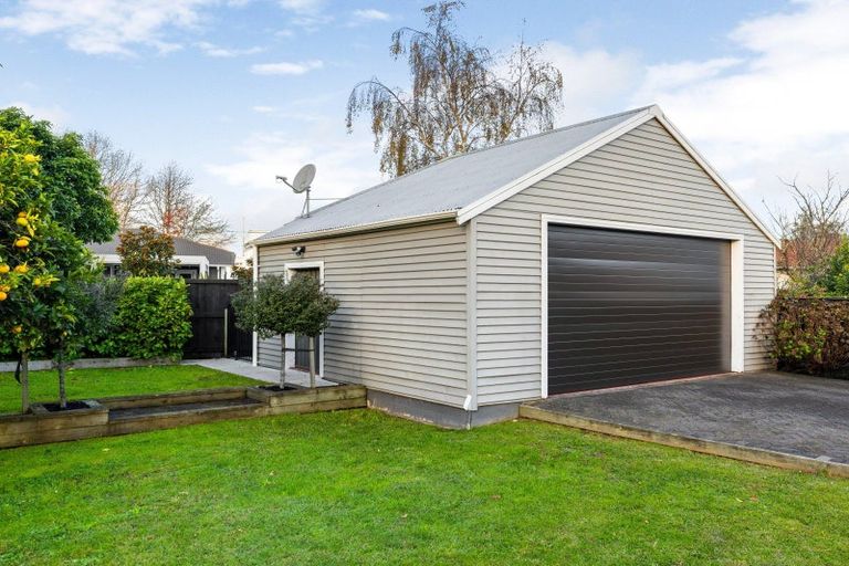 Photo of property in 8 Saint Winifreds Avenue, Hamilton East, Hamilton, 3216