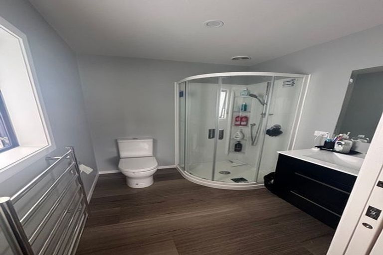 Photo of property in 5a Moohan Street, Wainuiomata, Lower Hutt, 5014