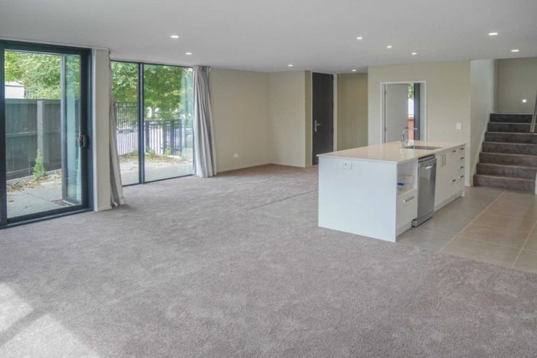Photo of property in 95 Waimairi Road, Upper Riccarton, Christchurch, 8041