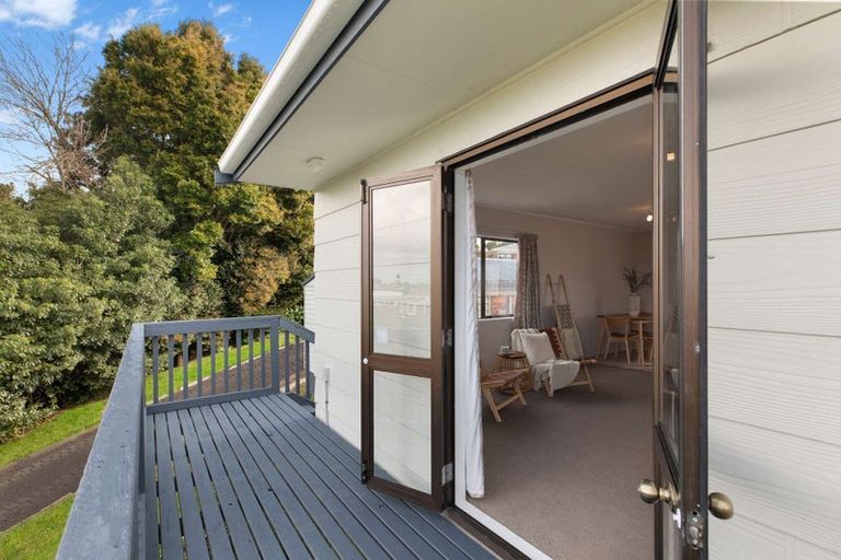 Photo of property in 11 Constable Road, Waiuku, 2123