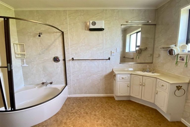 Photo of property in 44 Terrace Street, Rosedale, Invercargill, 9810