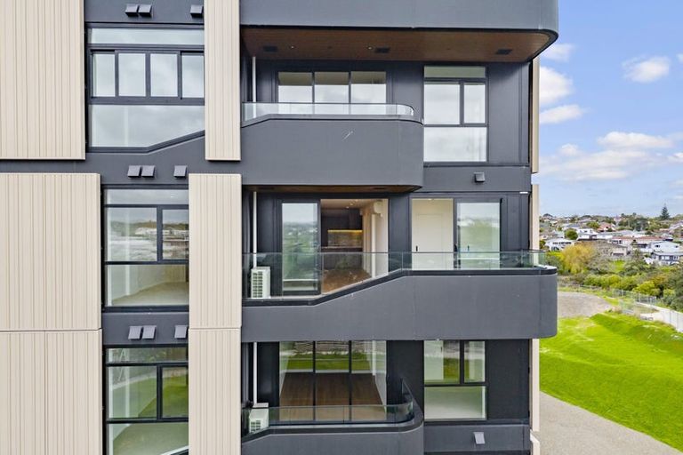 Photo of property in Amaia, 505/48 Esmonde Road, Takapuna, Auckland, 0622