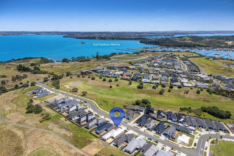 Photo of property in 49 Ta Moko Drive, Gulf Harbour, 0930