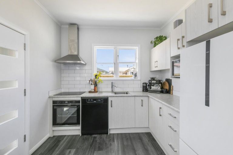 Photo of property in 14 Taita Drive, Boulcott, Lower Hutt, 5011