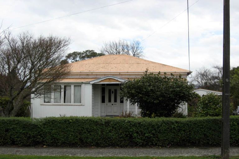 Photo of property in 12 Sussex Street, Masterton, 5810