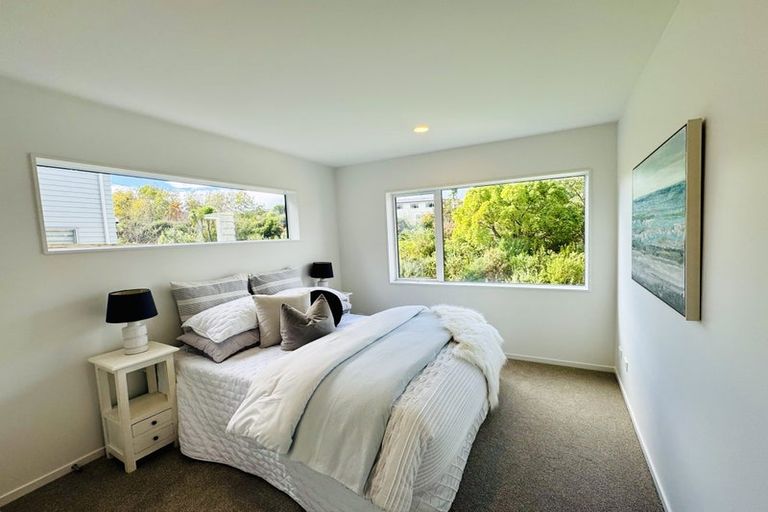 Photo of property in 84 Arran Drive, Orewa, 0931