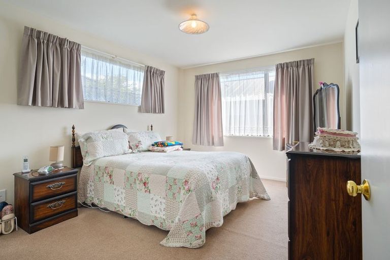 Photo of property in 1/469 Bower Avenue, Parklands, Christchurch, 8083