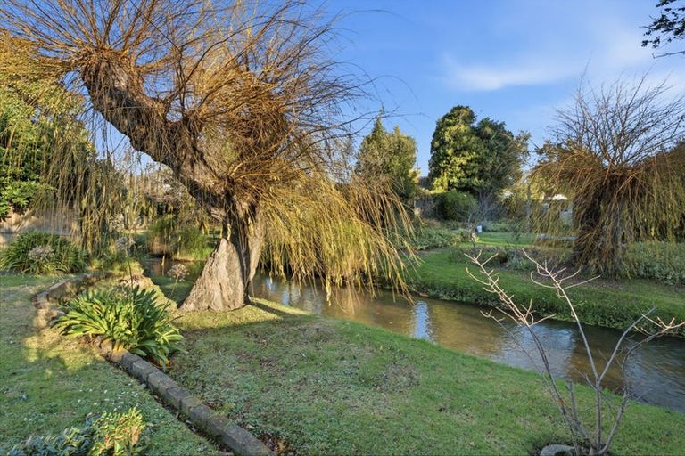 Photo of property in 15 Palmside Street, Somerfield, Christchurch, 8024