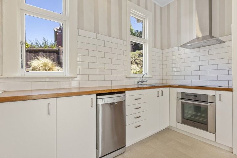 Photo of property in 8 Nicholson Terrace, Oamaru, 9400