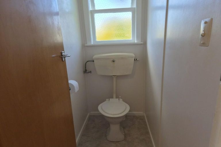 Photo of property in 69 Kempton Street, Greytown, 5712