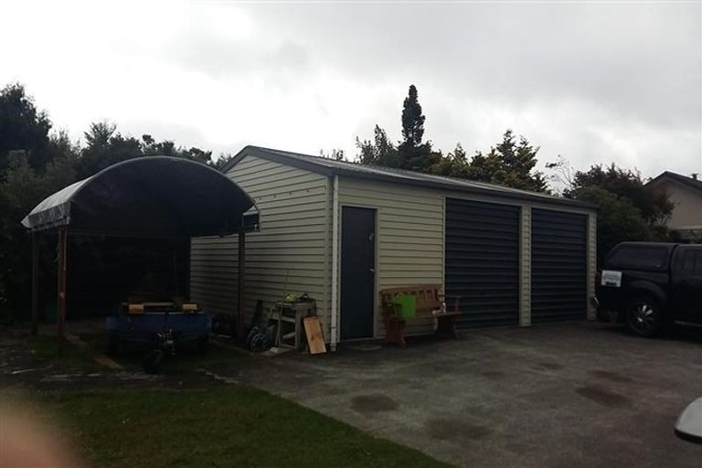 Photo of property in 37 Shirley Avenue, Papakura, 2110