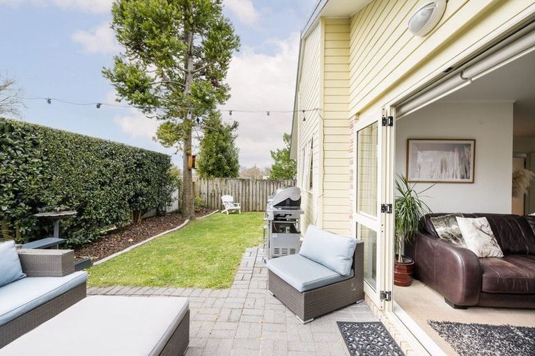 Photo of property in 86a Moore Street, Leamington, Cambridge, 3432