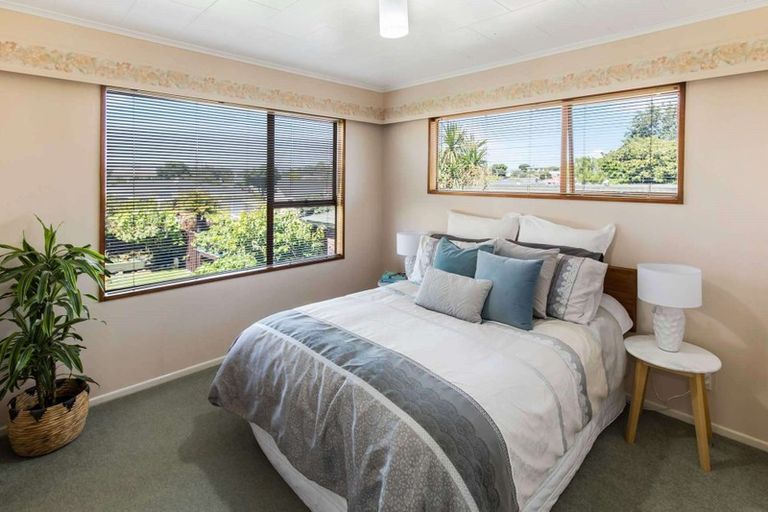 Photo of property in 19 Akepiro Place, Tawhero, Whanganui, 4501